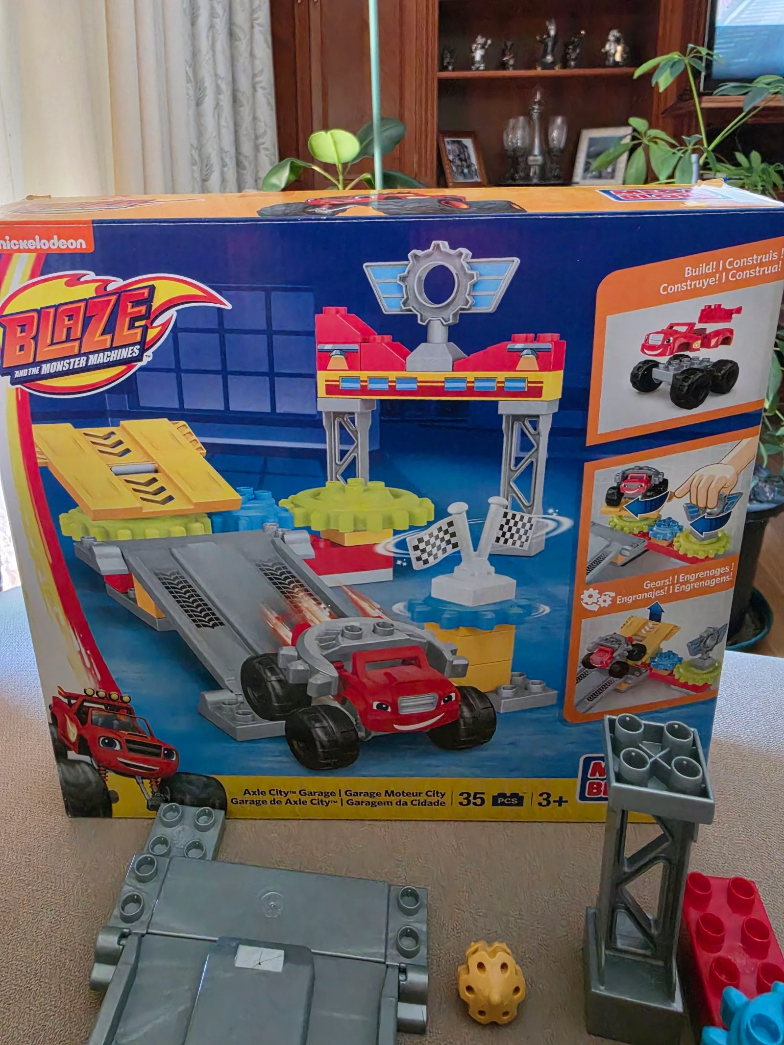 Blaze et les monster machines: Garage Axle City – photo 10